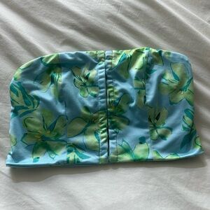 Whoiam Floral Strapless Top in Blue and Green